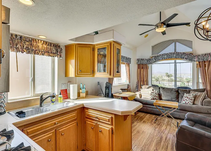 Ferienhaus Boat Launch + Mtn Views: Havasu Lake Havasu City